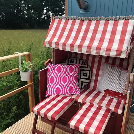 Bauwagen Im Apfelgarten - Keine Business Gaeste Bitte!!